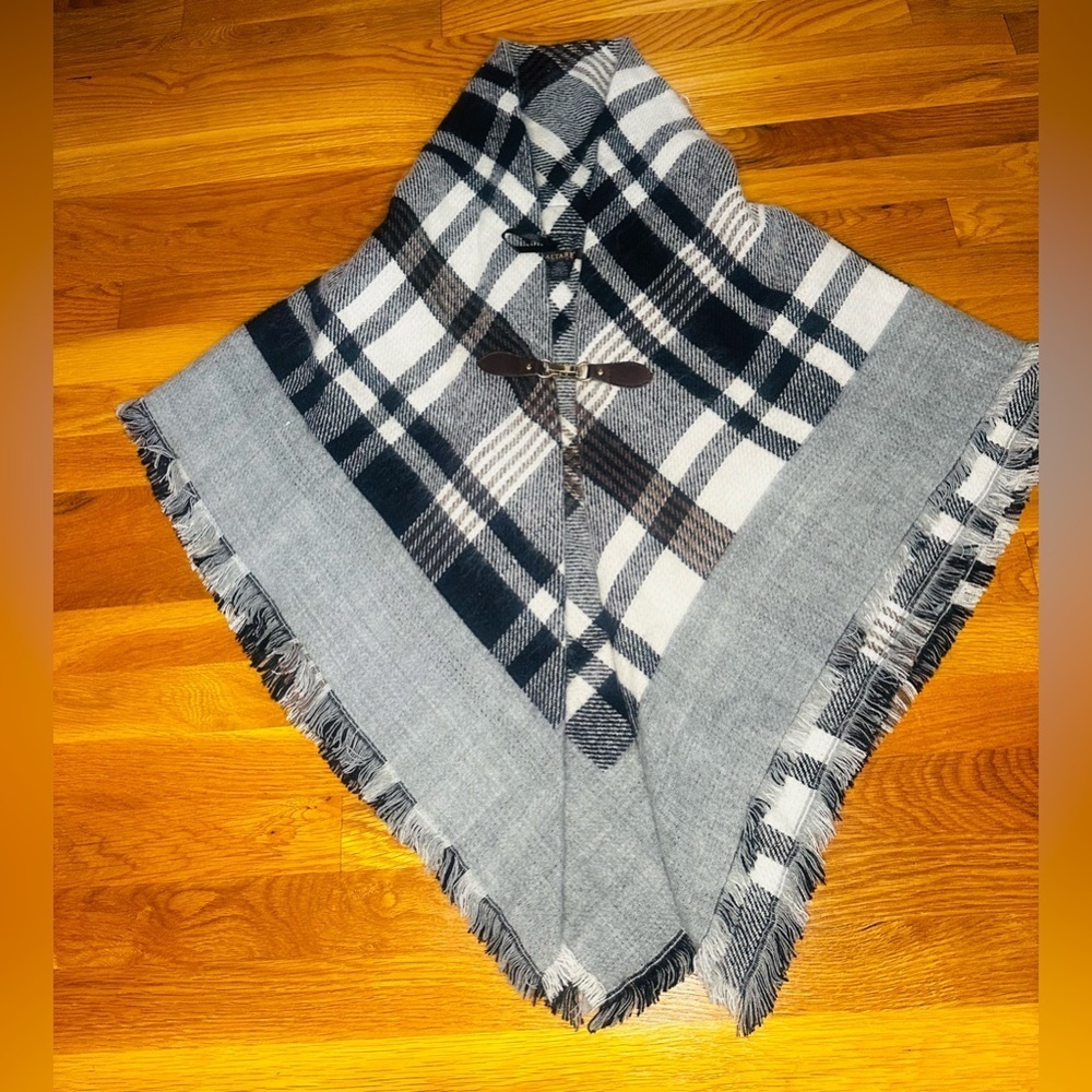 Altare Plaid Hooded Poncho Shawl Wrap with Toggle Closure – One Size